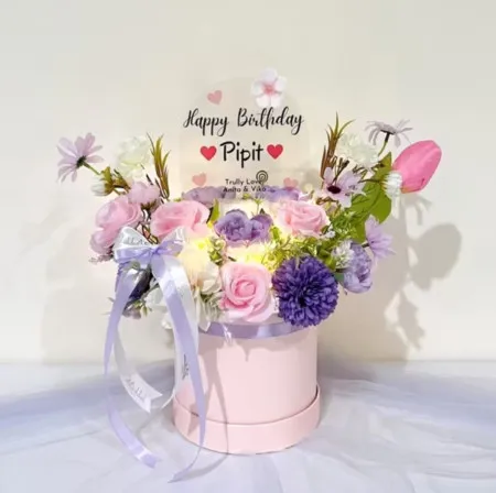 Bloom Box Akrilik Ucapan Ulang Tahun Sekadau
